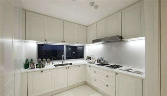 櫥柜吊柜固定技巧，櫥柜吊柜安裝過程拆解