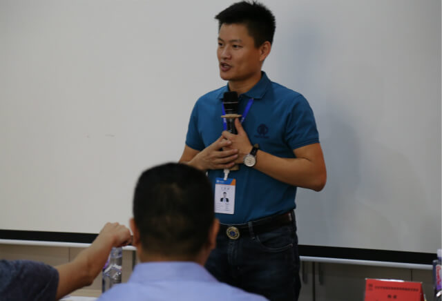 左右手-創(chuàng)業(yè)、合伙、共贏的家裝平臺！