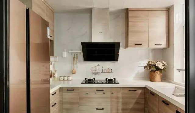 櫥柜吊頂煙機正確安裝步驟是什么？櫥柜吊頂煙機詳細(xì)安裝過程