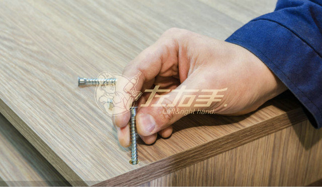 平開門的衣柜門安裝方法該怎么做？