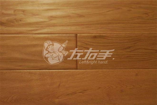 實木復(fù)合地板的優(yōu)缺點 實木復(fù)合地板的優(yōu)缺點