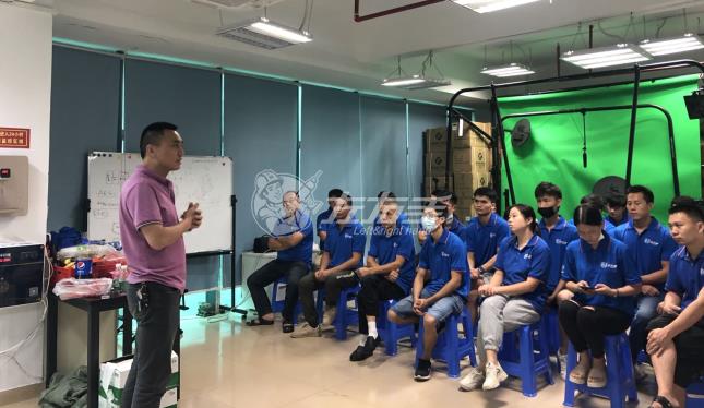 定制行業(yè)首創(chuàng) | 師傅完工，即可提現(xiàn)，24小時到賬！