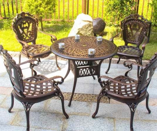 國(guó)內(nèi)戶外家具：戶外家具中最舒適的家具—藤編戶外家具