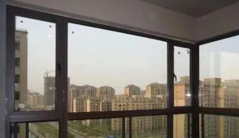 石墨烯薄膜材料：避免入坑！石墨烯電地暖安裝注意事項(xiàng)