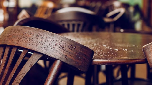 【暴雨洪災(zāi)】實木家具泡水了怎么辦？