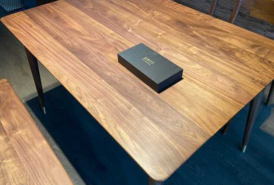 黑胡桃色實木家具那么多坑，想買不敢買呀?