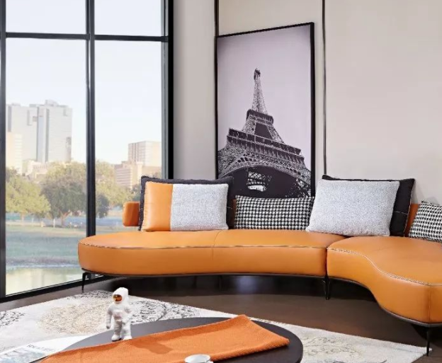 現(xiàn)代沙發(fā)定做，教你如何進行皮沙發(fā)的日常保養(yǎng)