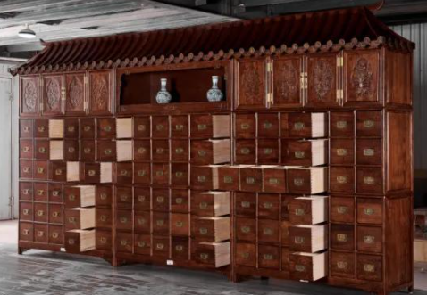 舊木料木屑機(jī)，實(shí)木家具所用的常見(jiàn)木料都有哪些？