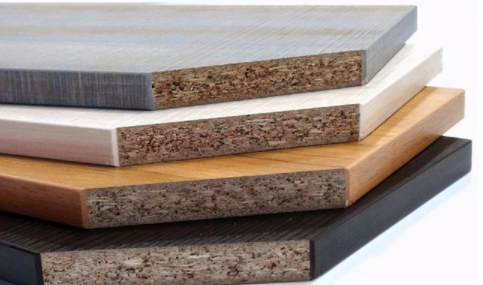 臨沂實木多層板和顆粒板哪個好？哪個更適合定制櫥柜？