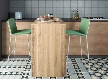 定制櫥柜，為何選擇多層實(shí)木地板？