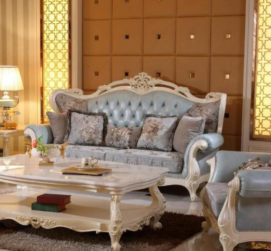 房間裝修設(shè)計師：客廳沙發(fā)定制需要注意哪些事項？