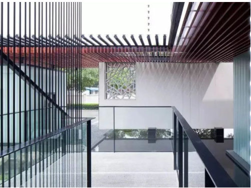 創(chuàng)意家具設(shè)計(jì)品牌：極簡家具設(shè)計(jì)，如何讓展廳成為壓單炮臺(tái)？