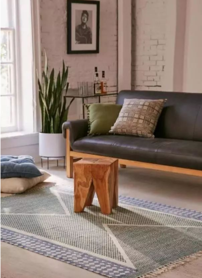 沙發(fā)維修市場：真皮沙發(fā)的清潔與保養(yǎng)！