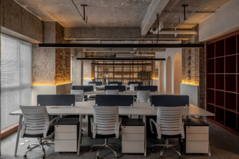 成都辦公室裝修常識(shí)，辦公室裝修中燈光如何設(shè)計(jì)？