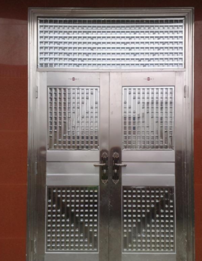 不銹鋼防盜門廠家，堅固結(jié)實又耐用，不銹鋼防盜門