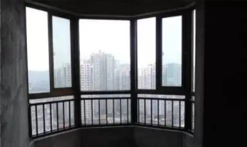 節(jié)能門(mén)窗工程：裝修要不要換掉開(kāi)發(fā)商的門(mén)窗？