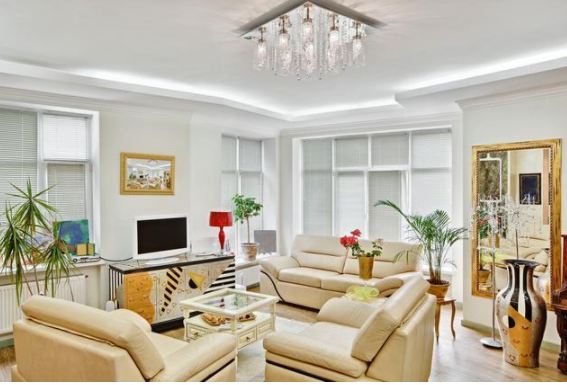 歐式大廳吊頂：家居吊頂有幾種？你家里做了吊頂了嗎？