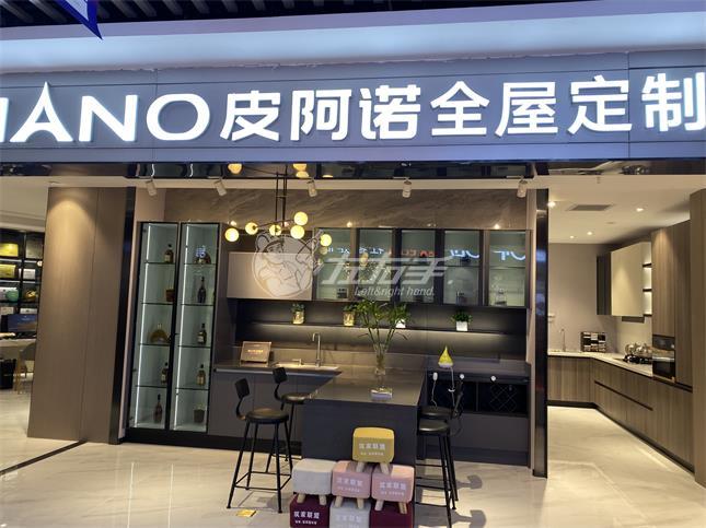 一口氣跑遍整個(gè)深圳的家居賣場(chǎng)，一招解決了商家的燃眉之急