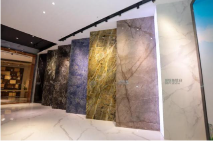 依諾砂巖板;陶瓷大板巖板，家居設(shè)計(jì)中的C位擔(dān)當(dāng)