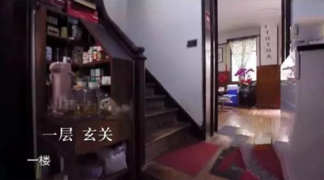 整體衣帽間效果圖：獨(dú)立衣帽間、全屋整墻收納柜，多出3倍的收納空間