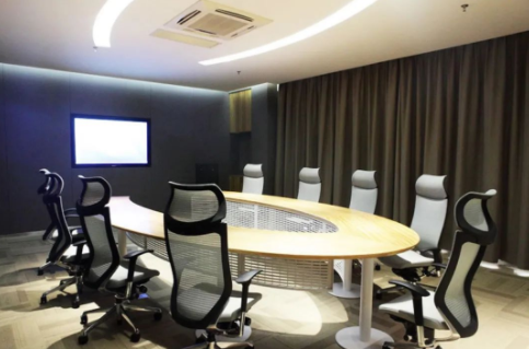 實(shí)木辦公室家具：辦公家具中會議室家具的分類與特點(diǎn)