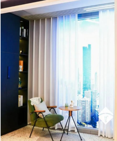 蘭州全鋁家居加盟：全鋁家居為何今年大力開發(fā)陽臺柜？