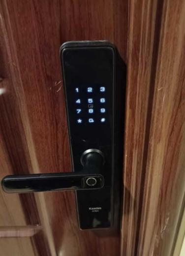 指紋鎖安裝價(jià)格;指紋鎖、智能鎖、人臉識別鎖，到底該怎么選擇？