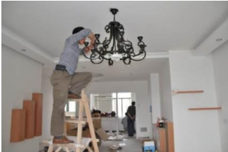 天津燈具設(shè)計師：燈具安裝施工時要注意什么？