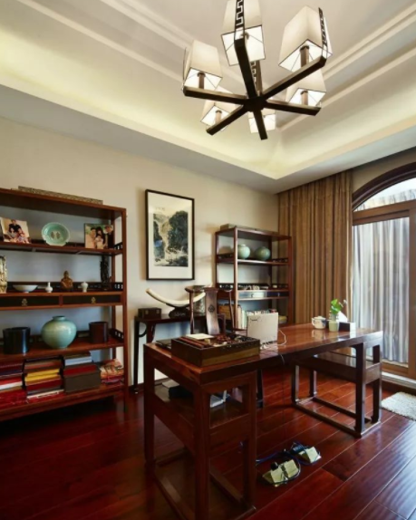 武漢家裝案例：現(xiàn)代中式家裝風(fēng)格 家具如果搭配？