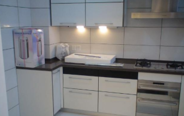 廚衛(wèi)裝修翻新：廚衛(wèi)改造有什么注意事項？廚衛(wèi)翻新技巧讓你事半功倍