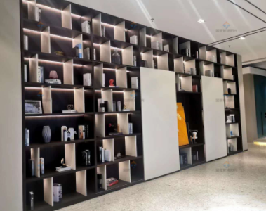 鋁制工藝品：鋁制家具成行業(yè)新寵，助力家居產(chǎn)業(yè)環(huán)保升級