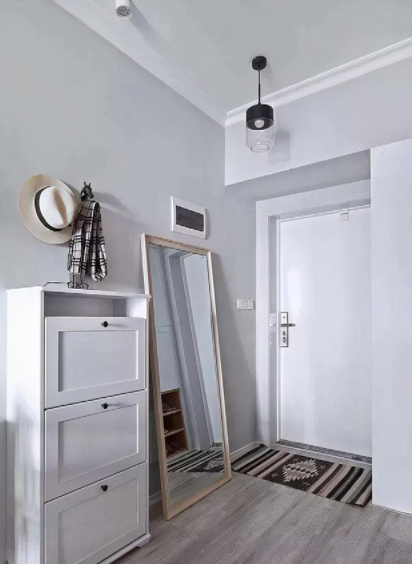 衣柜穿衣鏡價格：家里的穿衣鏡、浴室鏡、裝飾鏡怎么安裝？