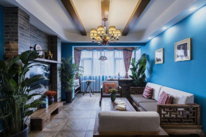 新中式風格家具：剛剛裝好的新中式新房，全屋采用原木家具，相當養(yǎng)眼