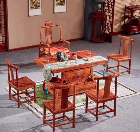 紅木家具，應(yīng)該怎么搭配擺設(shè)?