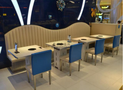 休閑藤編桌椅，外觀時尚的餐飲家具更受年輕人歡迎