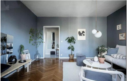 家庭室內(nèi)裝修材料：室內(nèi)裝修時，如何應(yīng)對墻紙產(chǎn)生的色差？