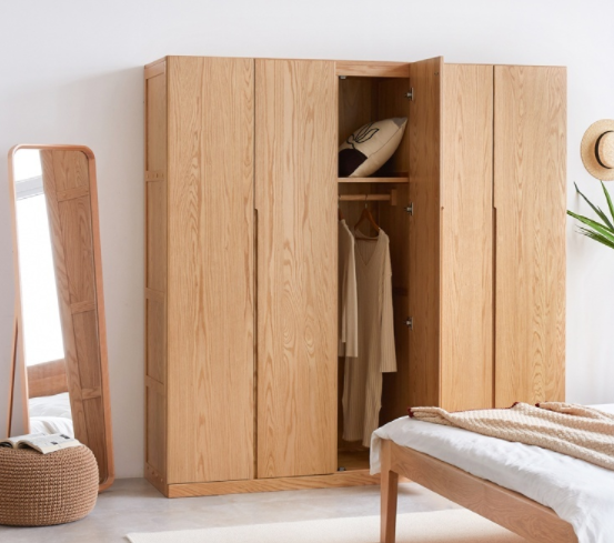 上海衣柜定制：定制衣柜還是買成品衣柜？成品衣柜怎么選？