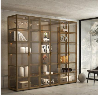 【實木家具衣柜】全鋁衣柜和實木衣柜、定制衣柜的優(yōu)缺點(diǎn)在哪？