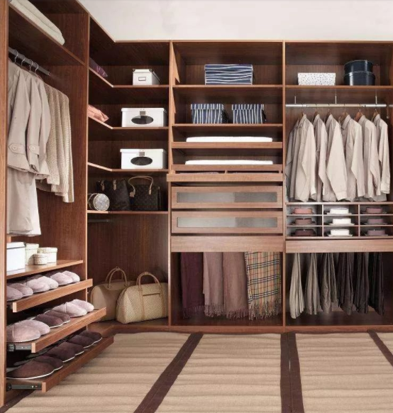 臥室定制衣柜款式怎么選？