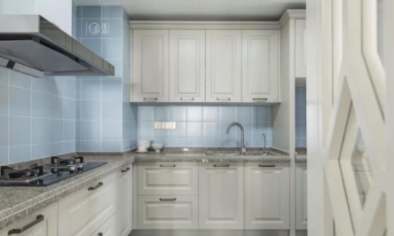 【櫥柜防火板品牌】櫥柜防火板臺(tái)面價(jià)格多少 廚房用櫥柜用防火板好不好