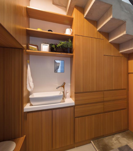 【玄關(guān)設(shè)計效果圖】玄關(guān)不僅要裝柜子，設(shè)計個洗漱臺也同樣重要，很實用