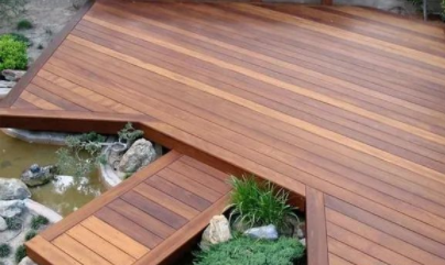 深圳防腐木地板：什么是防腐木地板？防腐木地板好不好?