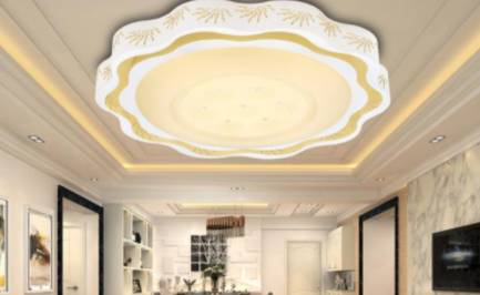 歐普吸頂燈安裝：如何給客廳選擇一款適合的吸頂燈？選擇吸頂燈要注意什么？