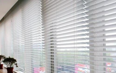 【南京高檔窗簾】辦公室窗簾款式怎么選？選哪種窗簾比較好？