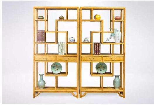 【客廳裝修設(shè)計圖】客廳裝修隔斷博古架好嗎?博古架如何擺放?