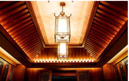 【吊頂設(shè)計(jì)材料】材料不同吊頂?shù)膬r(jià)格就不同，選購(gòu)吊頂前該了解的知識(shí)
