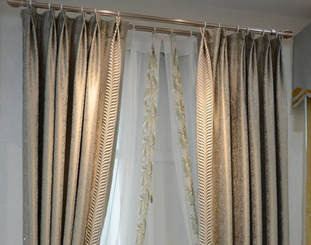 真絲綢做窗簾好不好，真絲綢窗簾一米多少錢(qián)？左右手